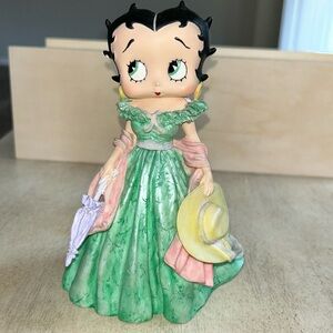 Betty Boop 1998  “Suzanna Betty” Figurine